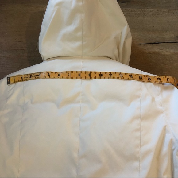 white real down puffer coat Laura Biagiotti Made in Italy size 12kids/XSP - Picture 15 of 15